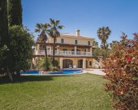 Rynek wtórny - Villa - Estepona - Estepona Centro