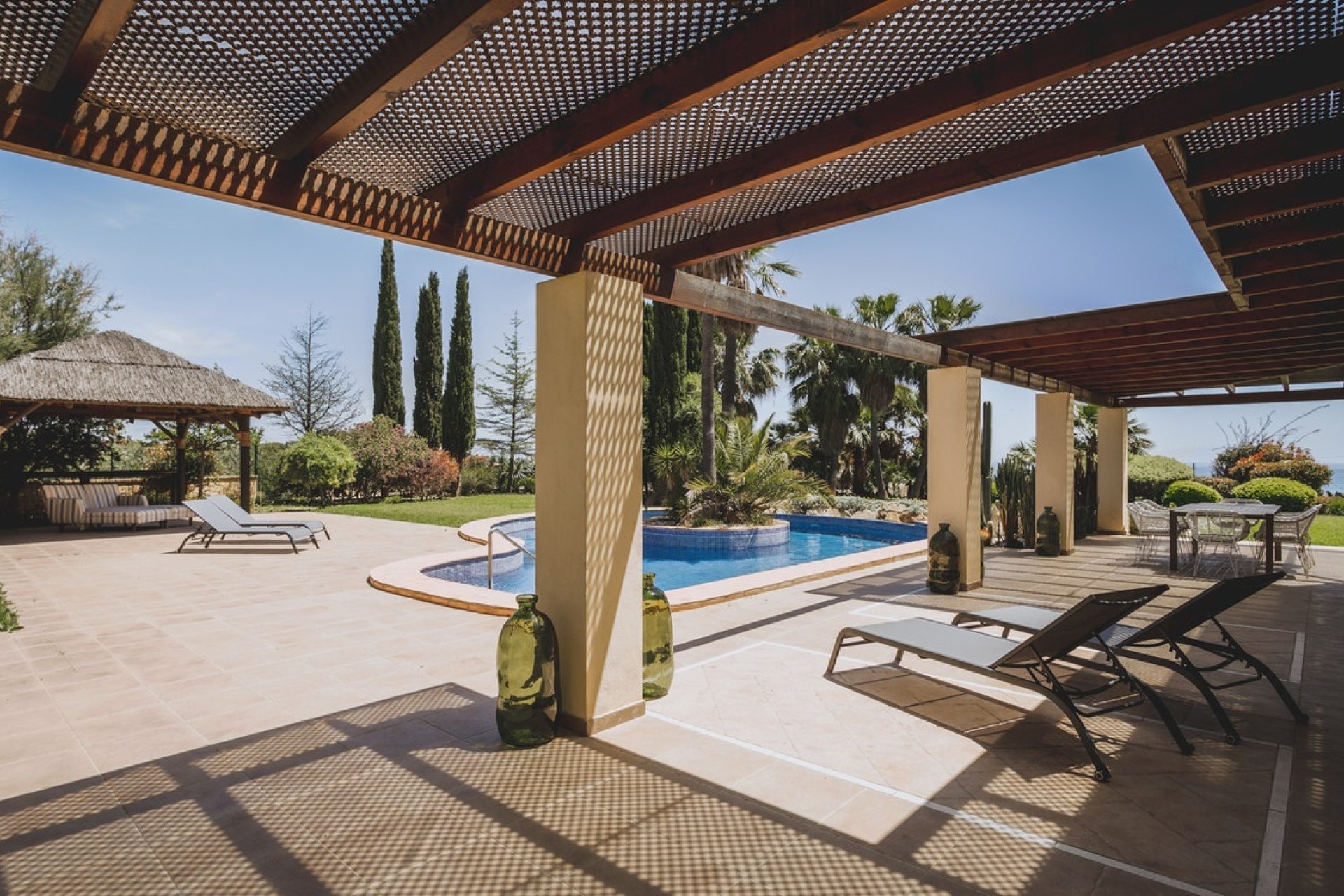 Rynek wtórny - Villa - Estepona - Estepona Centro