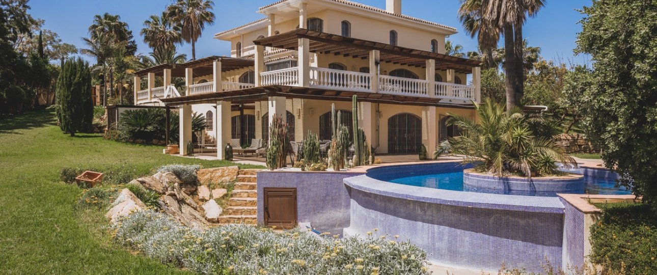 Rynek wtórny - Villa - Estepona - Estepona Centro