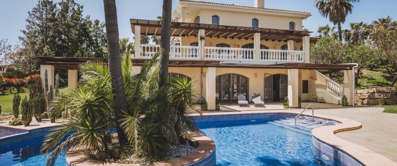 Rynek wtórny - Villa - Estepona - Estepona Centro