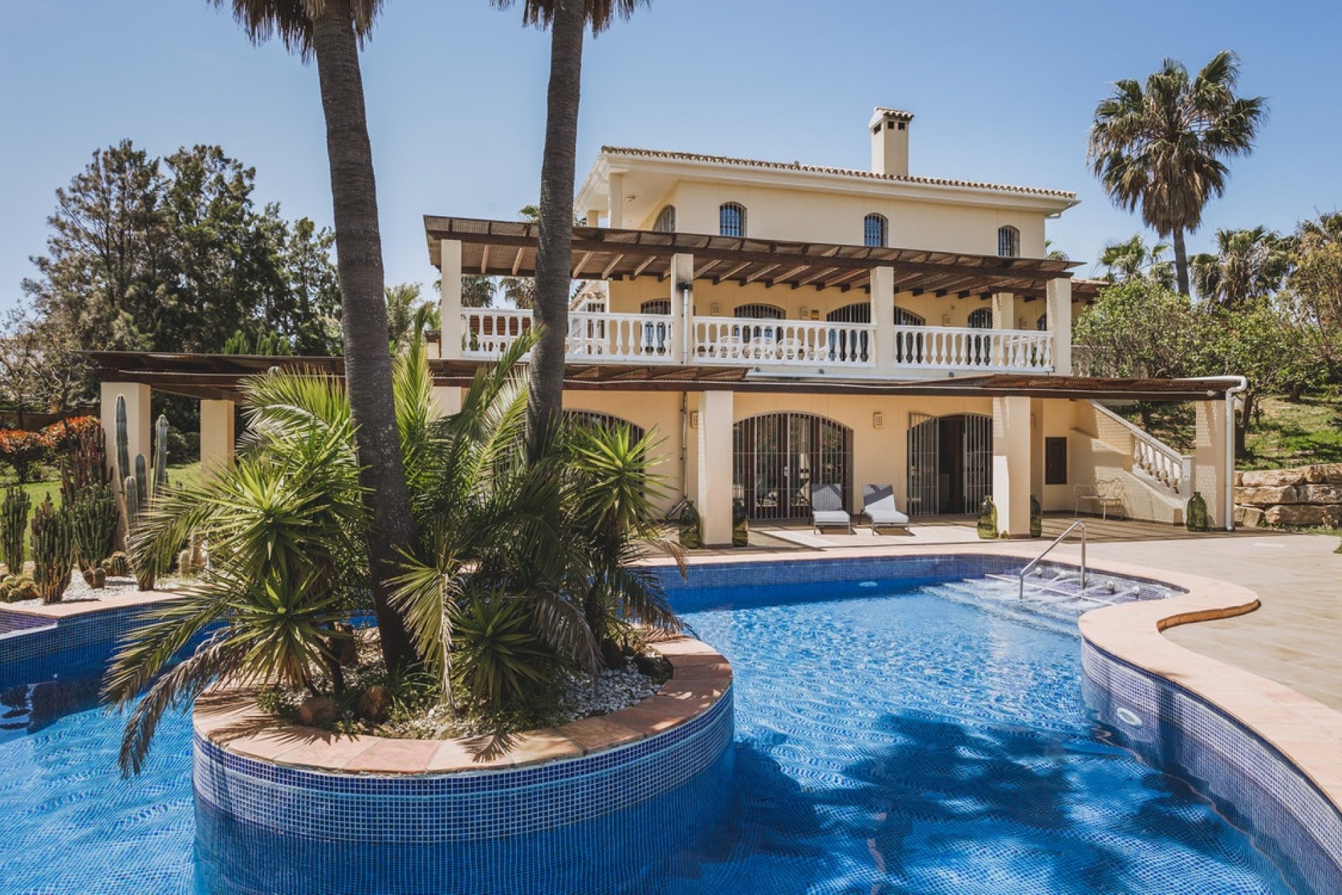 Rynek wtórny - Villa - Estepona - Estepona Centro