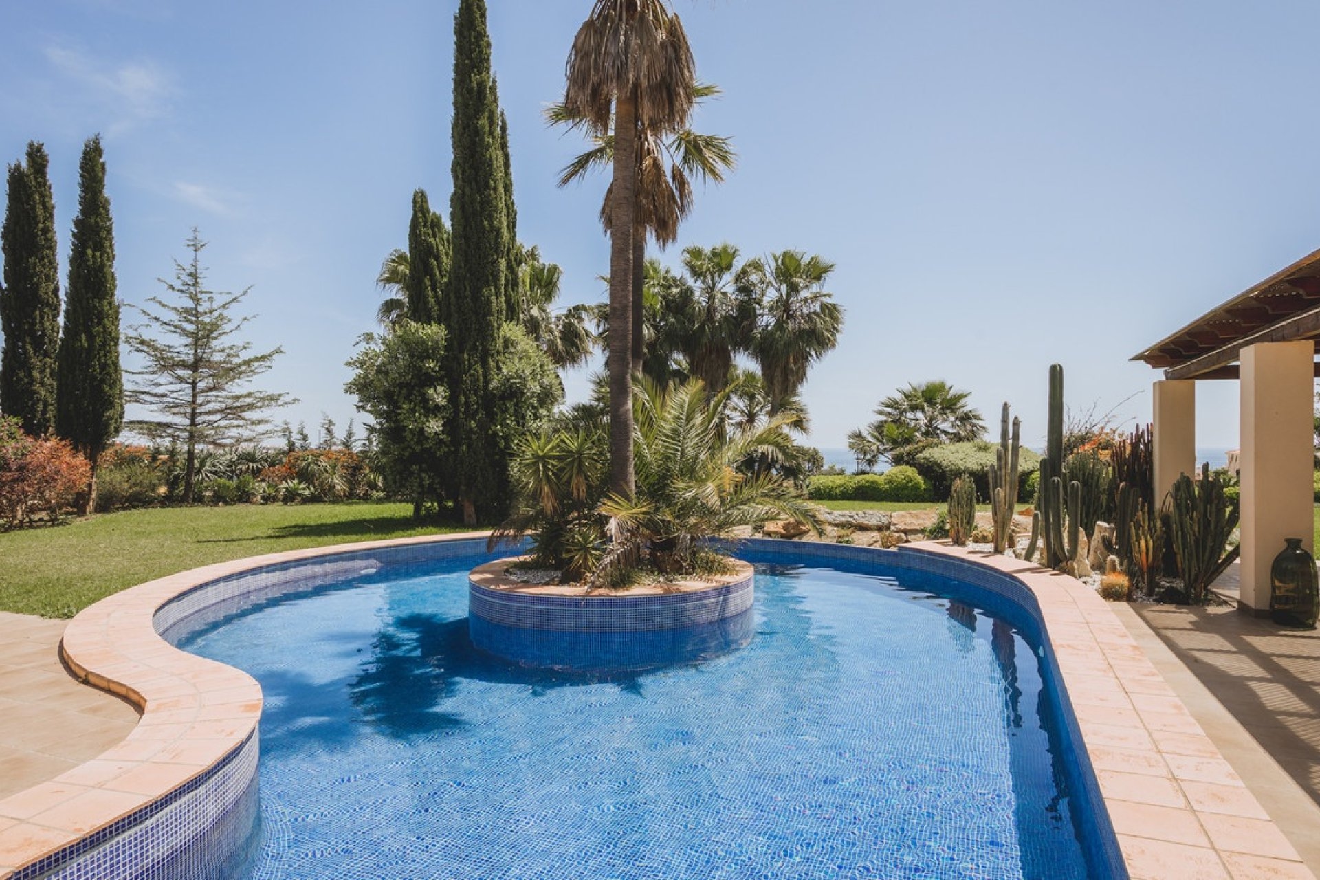 Rynek wtórny - Villa - Estepona - Estepona Centro