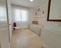 Rynek wtórny - Villa - Estepona - Estepona Centro