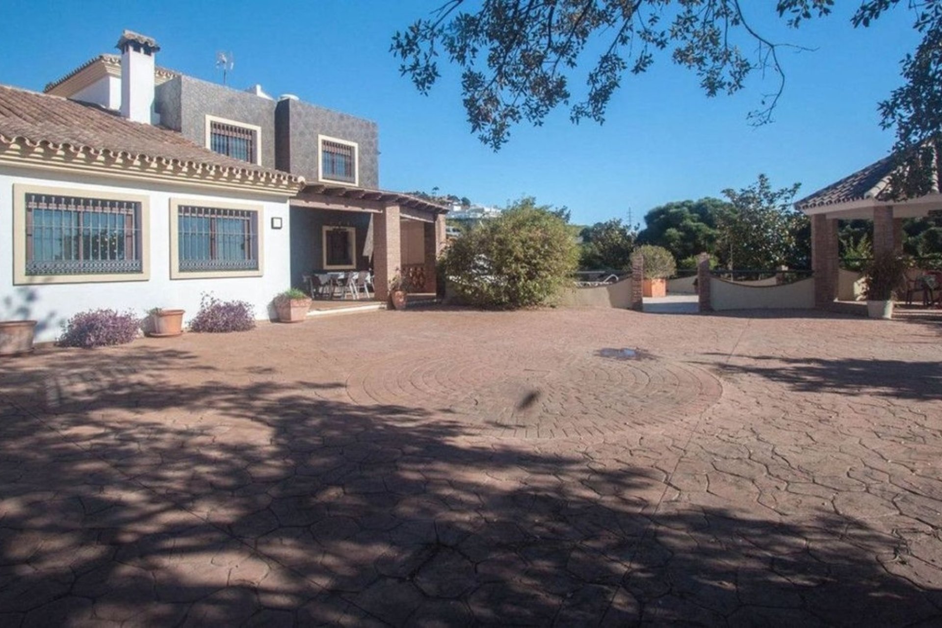 Rynek wtórny - Villa - Estepona - Estepona Centro
