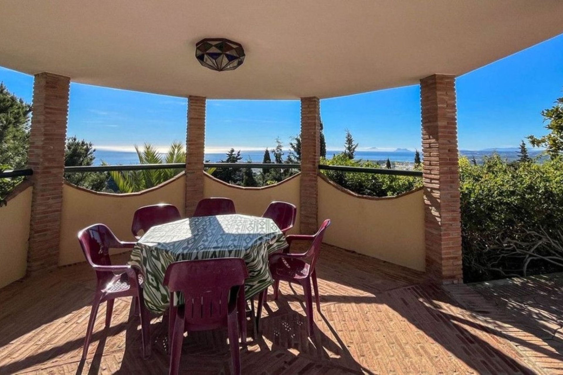 Rynek wtórny - Villa - Estepona - Estepona Centro