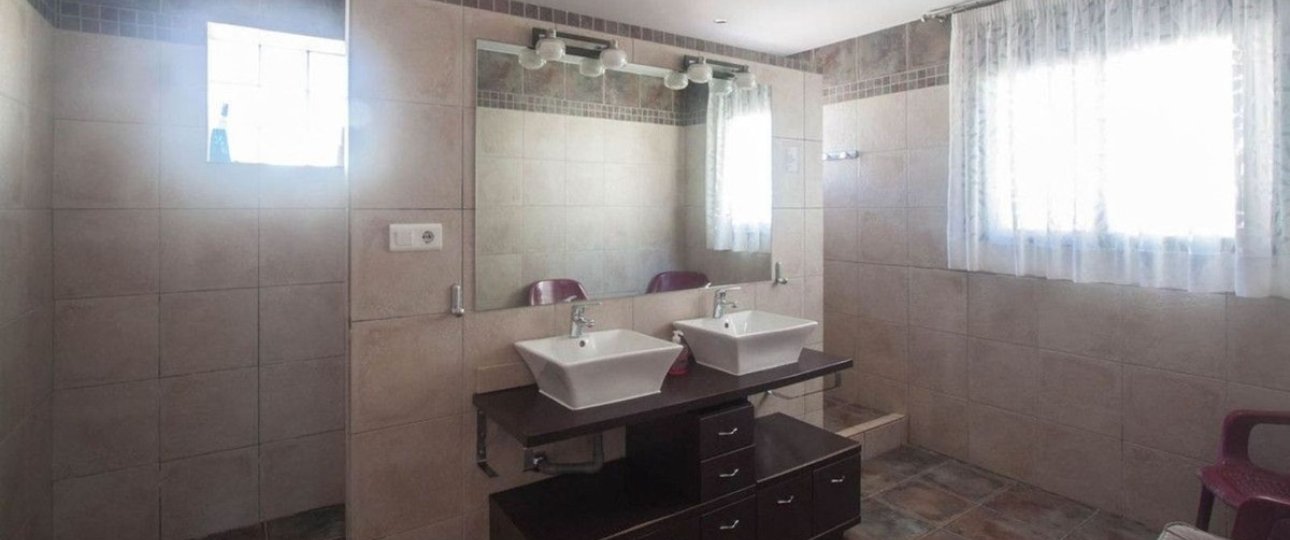 Rynek wtórny - Villa - Estepona - Estepona Centro