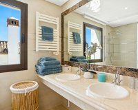 Rynek wtórny - Villa - Estepona - Estepona Centro