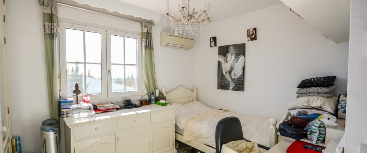 Rynek wtórny - Villa - Estepona - Estepona Centro