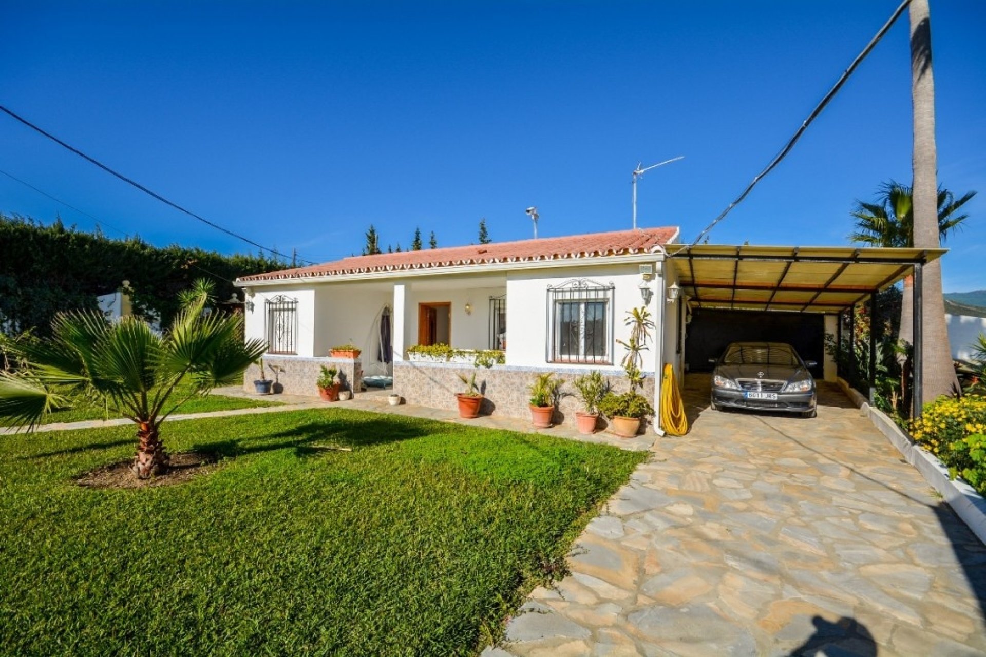 Rynek wtórny - Villa - Estepona - Estepona Centro