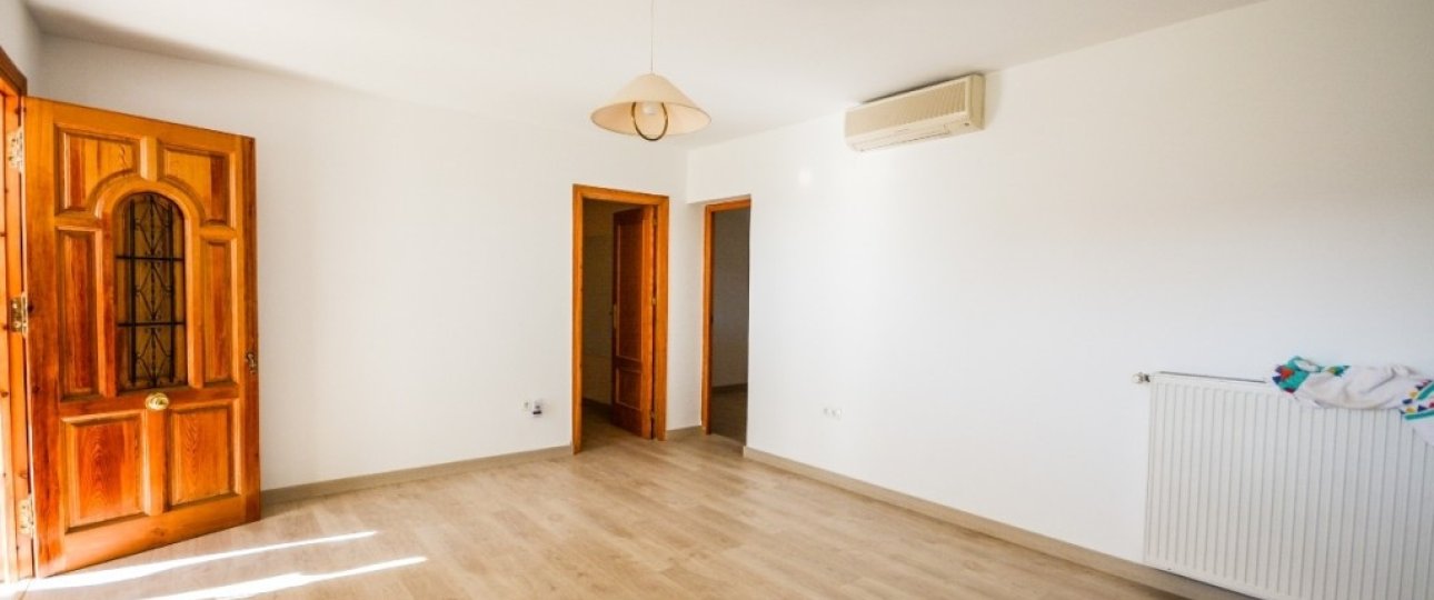 Rynek wtórny - Villa - Estepona - Estepona Centro