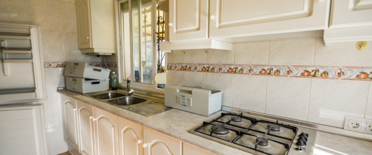 Rynek wtórny - Villa - Estepona - Estepona Centro