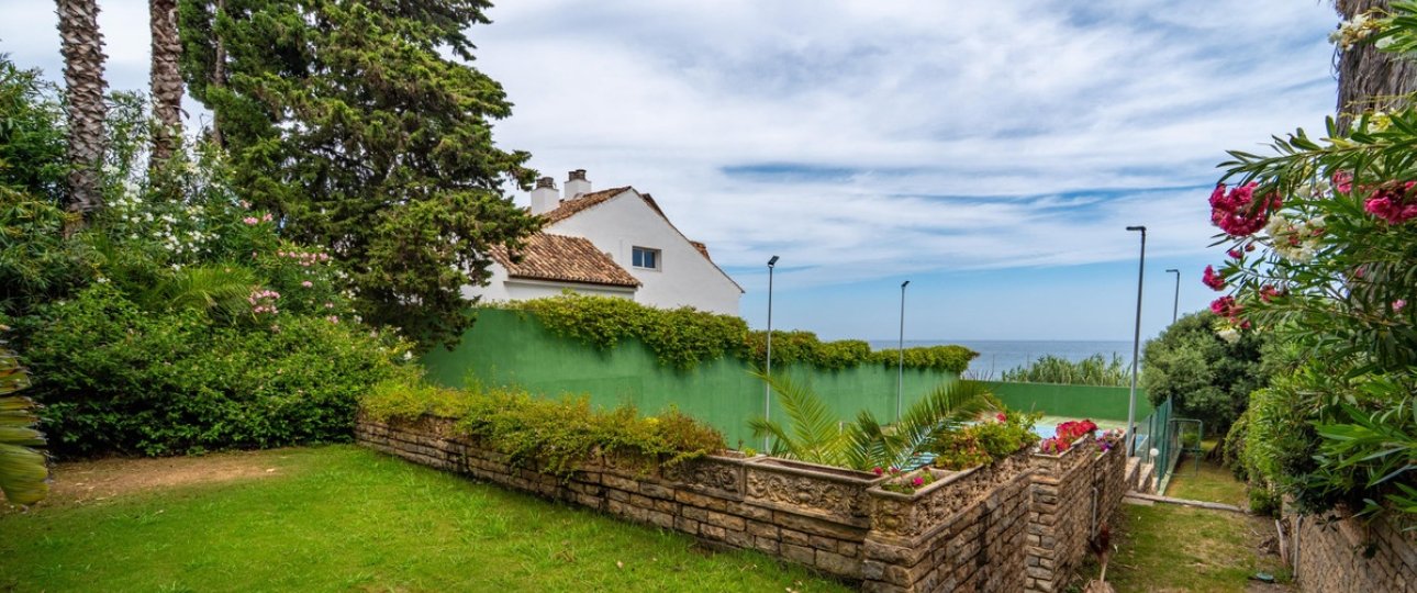 Rynek wtórny - Villa - Estepona - Estepona Centro