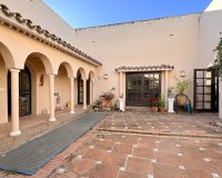 Rynek wtórny - Villa - Estepona - Estepona Centro
