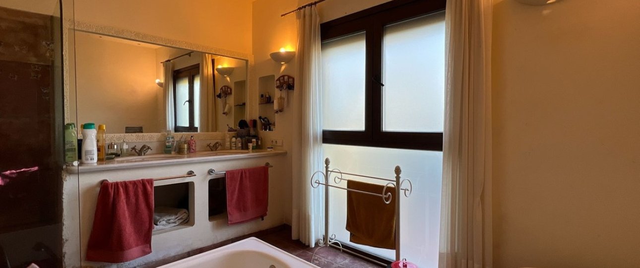 Rynek wtórny - Villa - Estepona - Estepona Centro