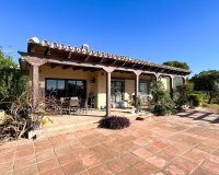 Rynek wtórny - Villa - Estepona - Estepona Centro