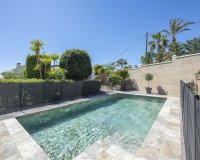 Rynek wtórny - Villa - Estepona - Estepona Centro