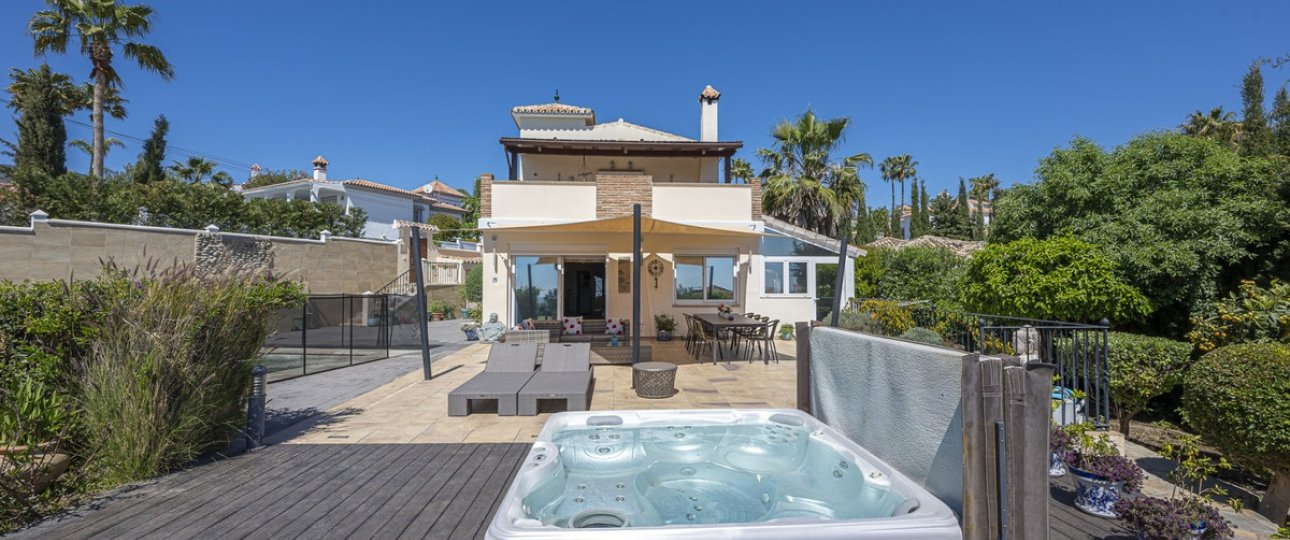 Rynek wtórny - Villa - Estepona - Estepona Centro