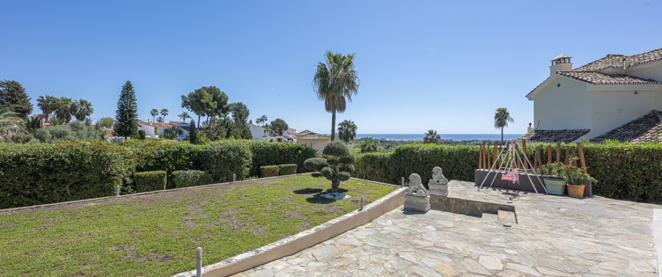 Rynek wtórny - Villa - Estepona - Estepona Centro