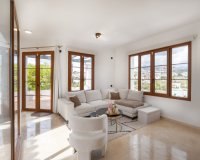 Rynek wtórny - Villa - Estepona - Estepona Centro