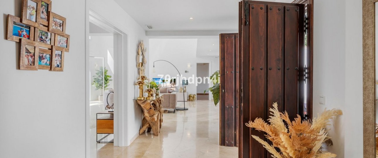Rynek wtórny - Villa - Estepona - Estepona Centro