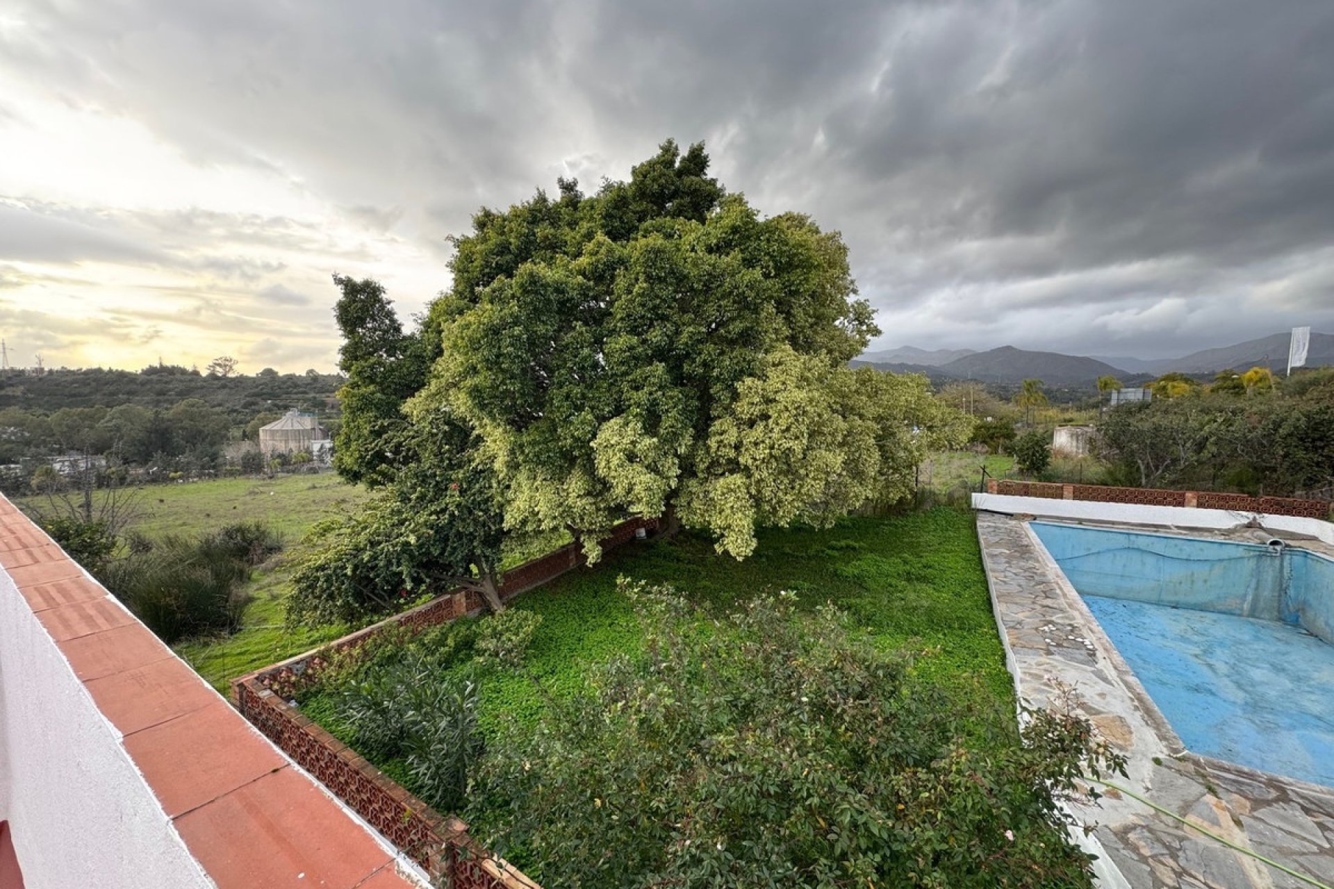 Rynek wtórny - Villa - Estepona - Estepona Centro