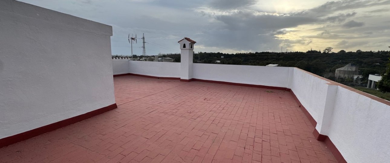 Rynek wtórny - Villa - Estepona - Estepona Centro