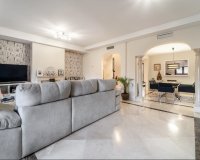 Rynek wtórny - Villa - Estepona - Estepona Centro