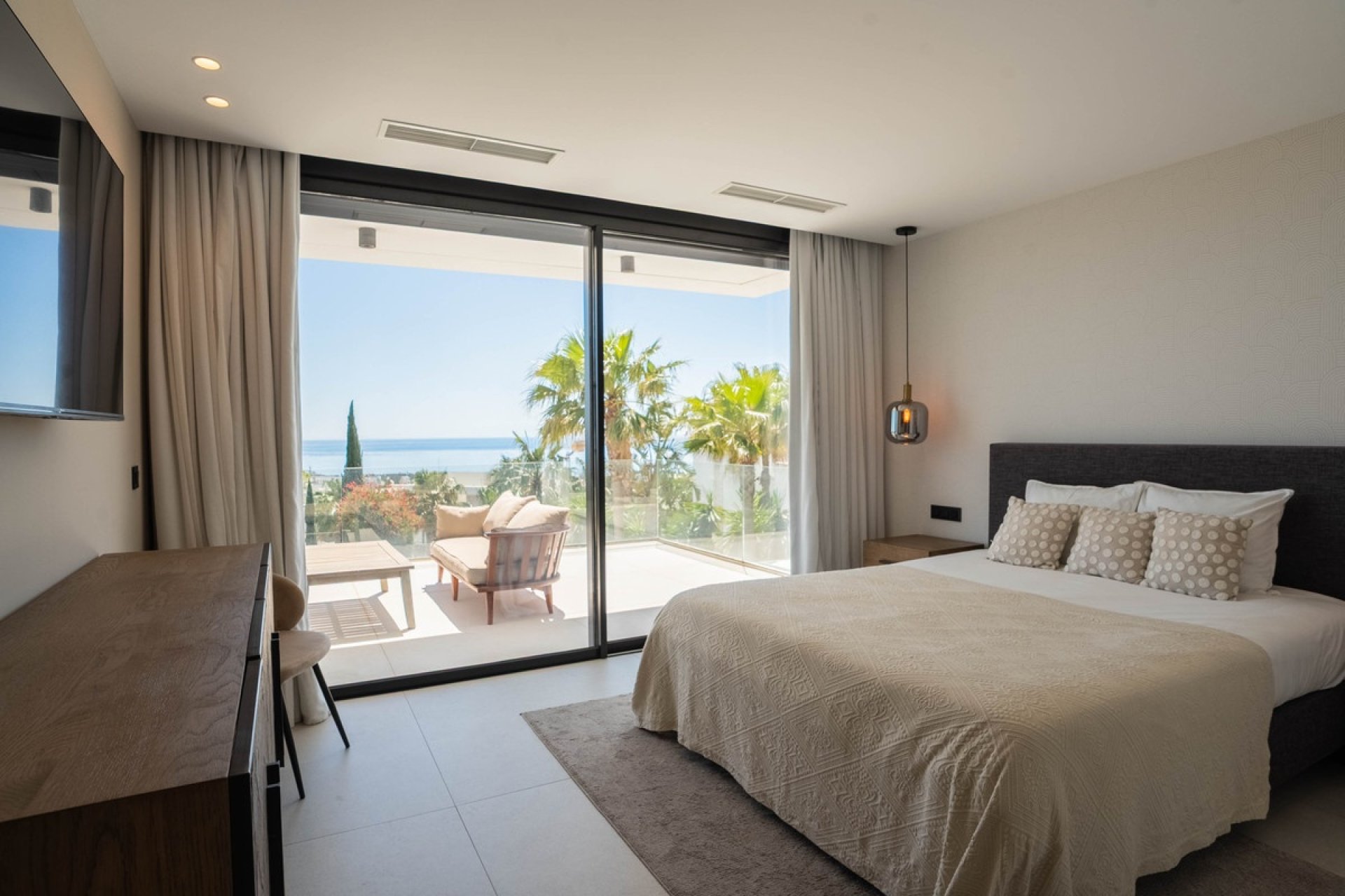 Rynek wtórny - Villa - Estepona - Estepona Centro