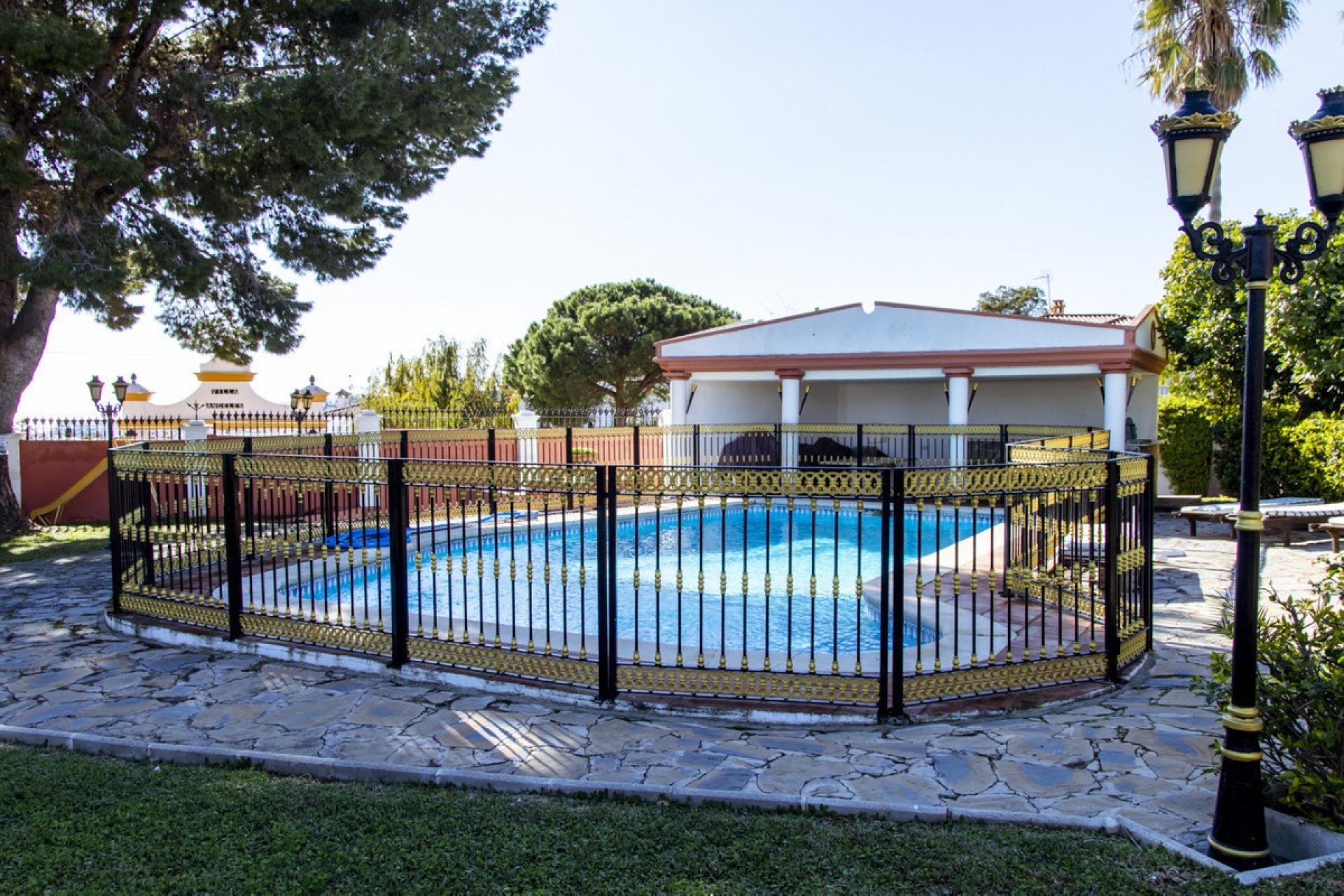 Rynek wtórny - Villa - Estepona - Estepona Centro