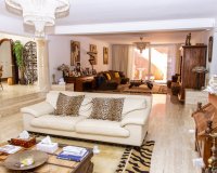 Rynek wtórny - Villa - Estepona - Estepona Centro