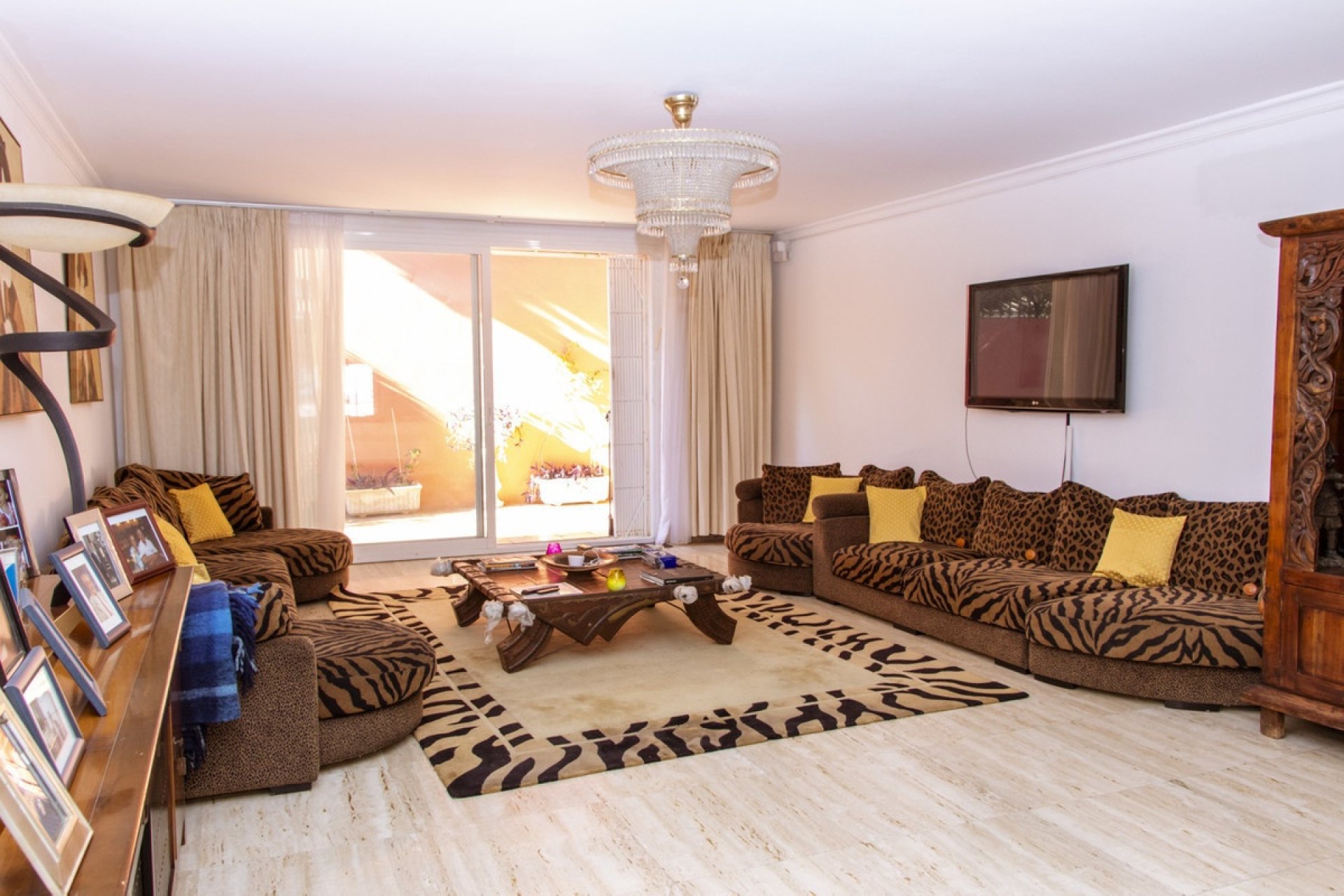 Rynek wtórny - Villa - Estepona - Estepona Centro
