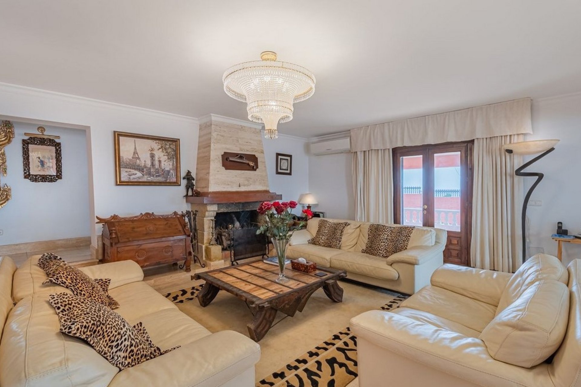 Rynek wtórny - Villa - Estepona - Estepona Centro