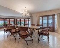 Rynek wtórny - Villa - Estepona - Estepona Centro