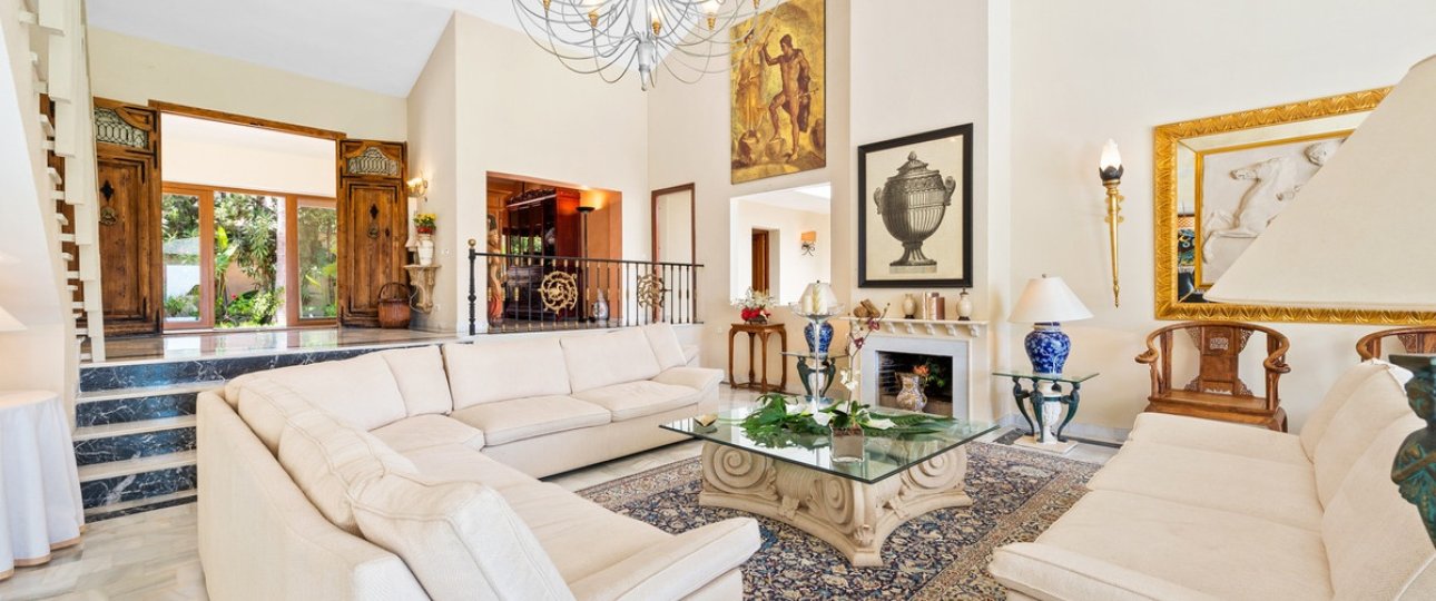 Rynek wtórny - Villa - Estepona - Estepona Centro