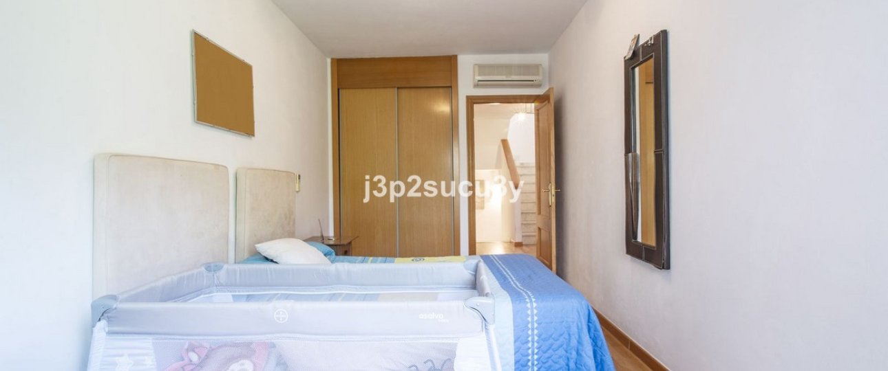Rynek wtórny - Villa - Estepona - Estepona Centro