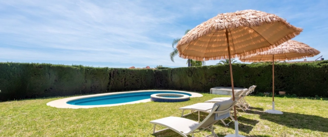 Rynek wtórny - Villa - Estepona - Estepona Centro