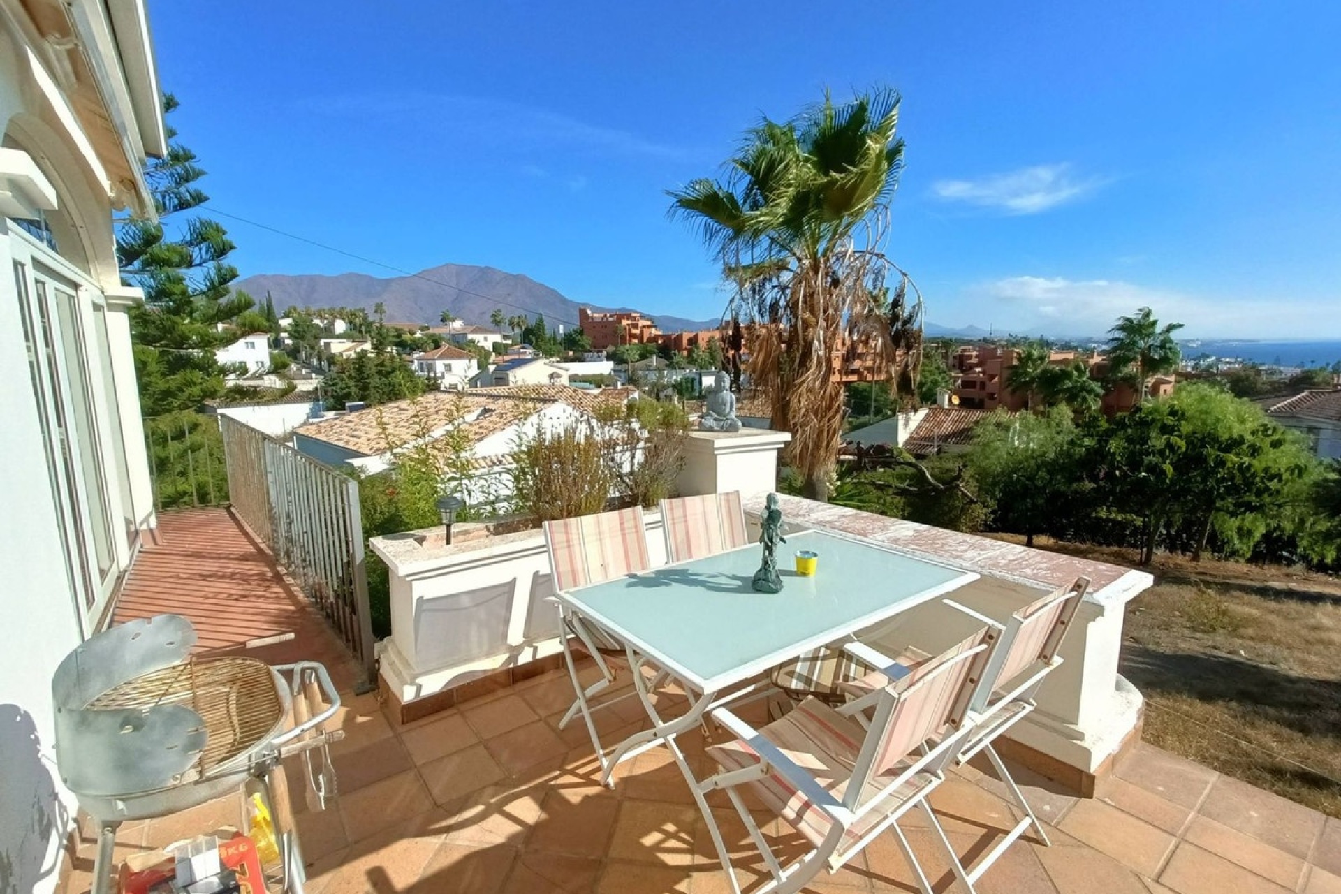 Rynek wtórny - Villa - Estepona - Estepona Centro