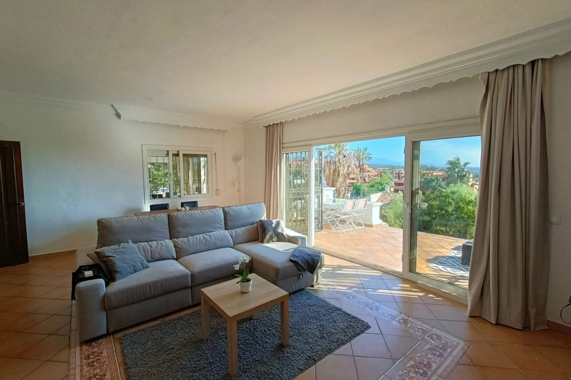Rynek wtórny - Villa - Estepona - Estepona Centro
