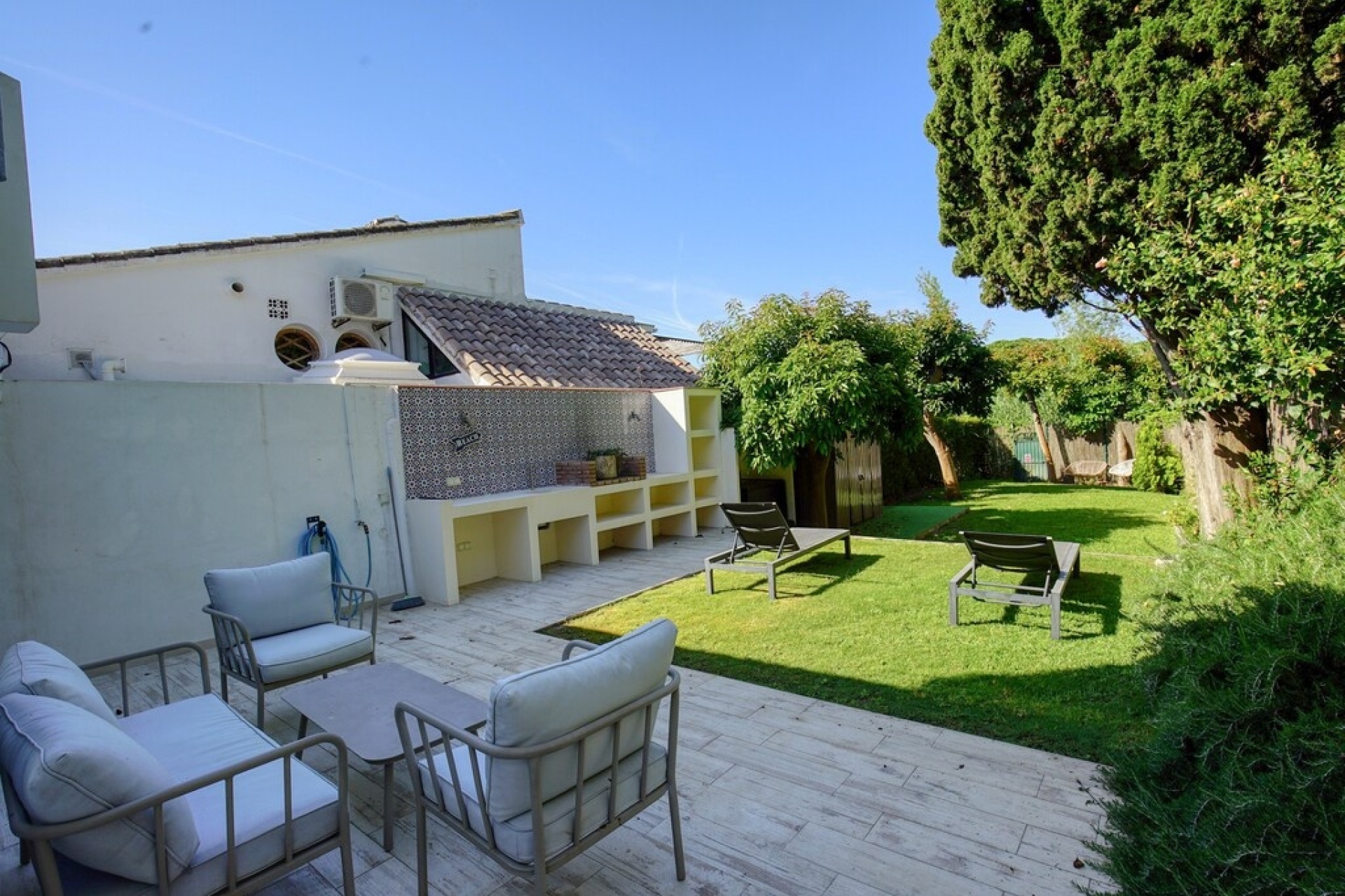 Rynek wtórny - Villa - Estepona - Estepona Centro