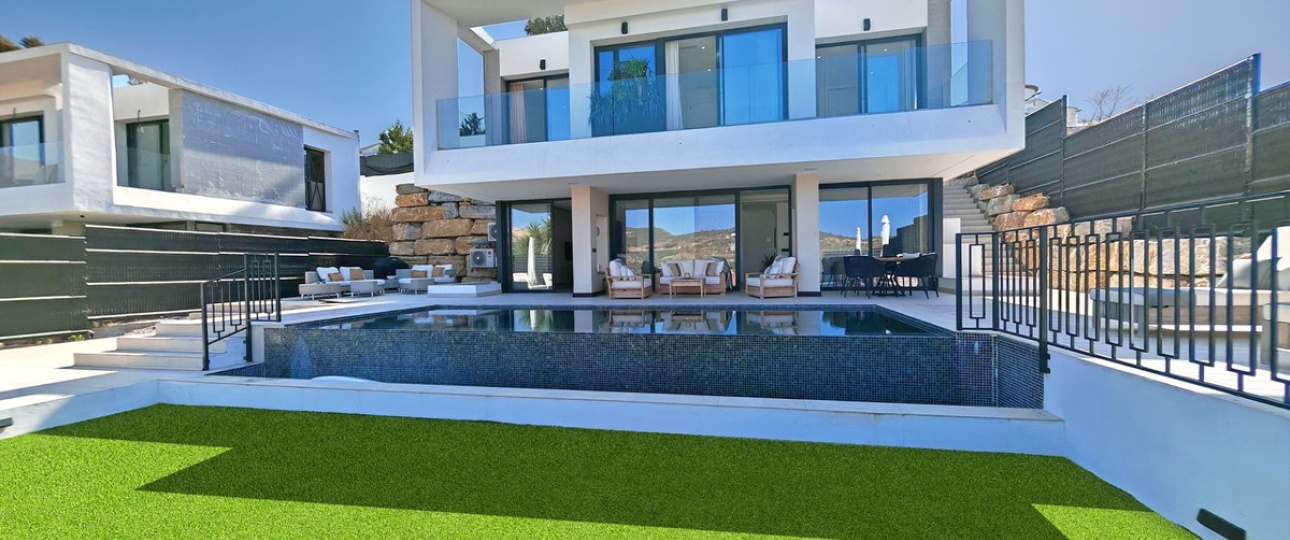 Rynek wtórny - Villa - Estepona - Estepona Centro