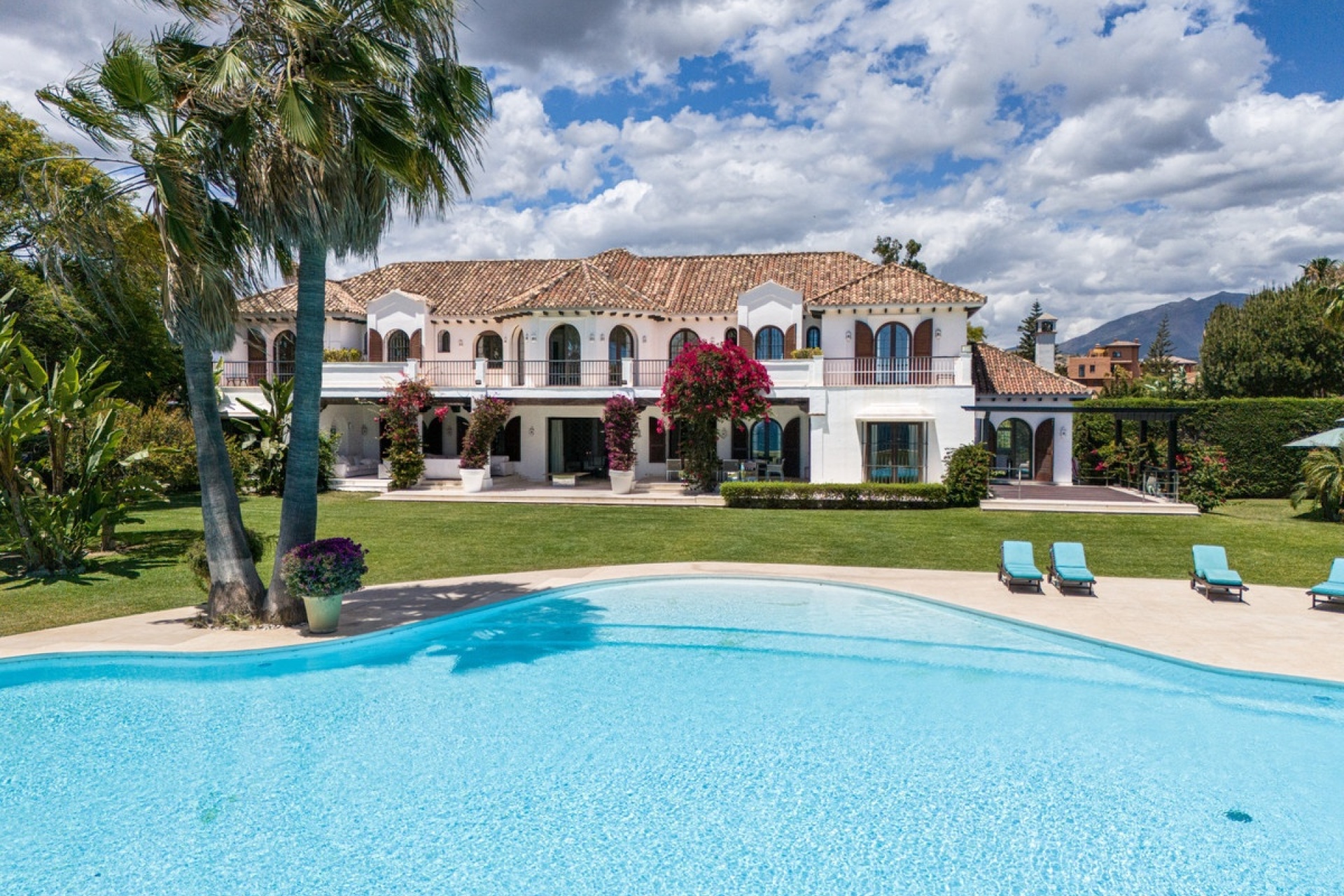 Rynek wtórny - Villa - Estepona - Estepona Centro