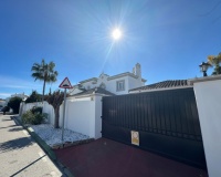Rynek wtórny - Villa - Estepona - Estepona Centro