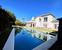 Rynek wtórny - Villa - Estepona - Estepona Centro