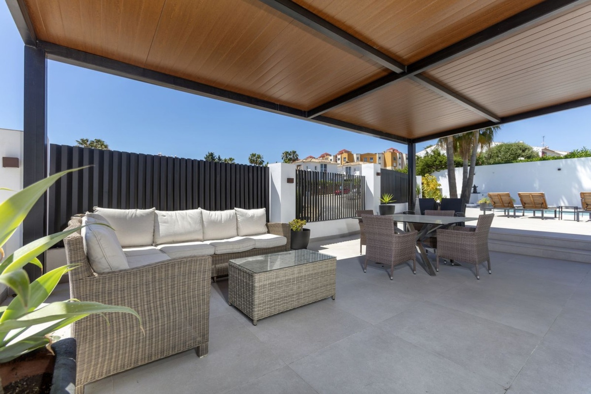 Rynek wtórny - Villa - Estepona - Estepona Centro