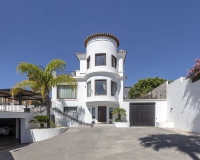 Rynek wtórny - Villa - Estepona - Estepona Centro