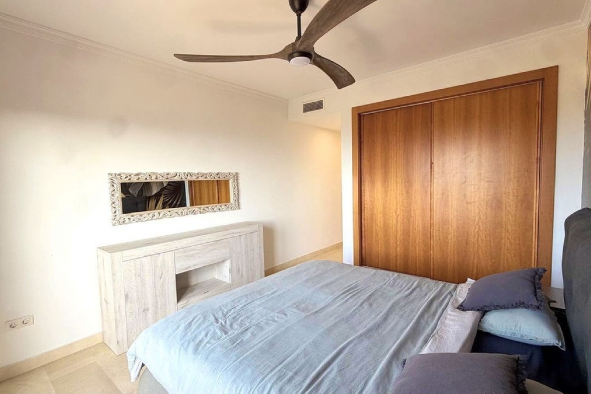 Rynek wtórny - Villa - Estepona - Estepona Centro