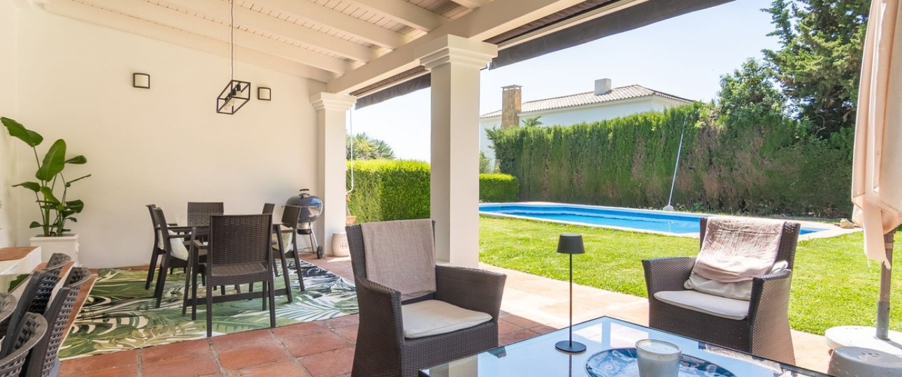 Rynek wtórny - Villa - Estepona - Estepona Centro