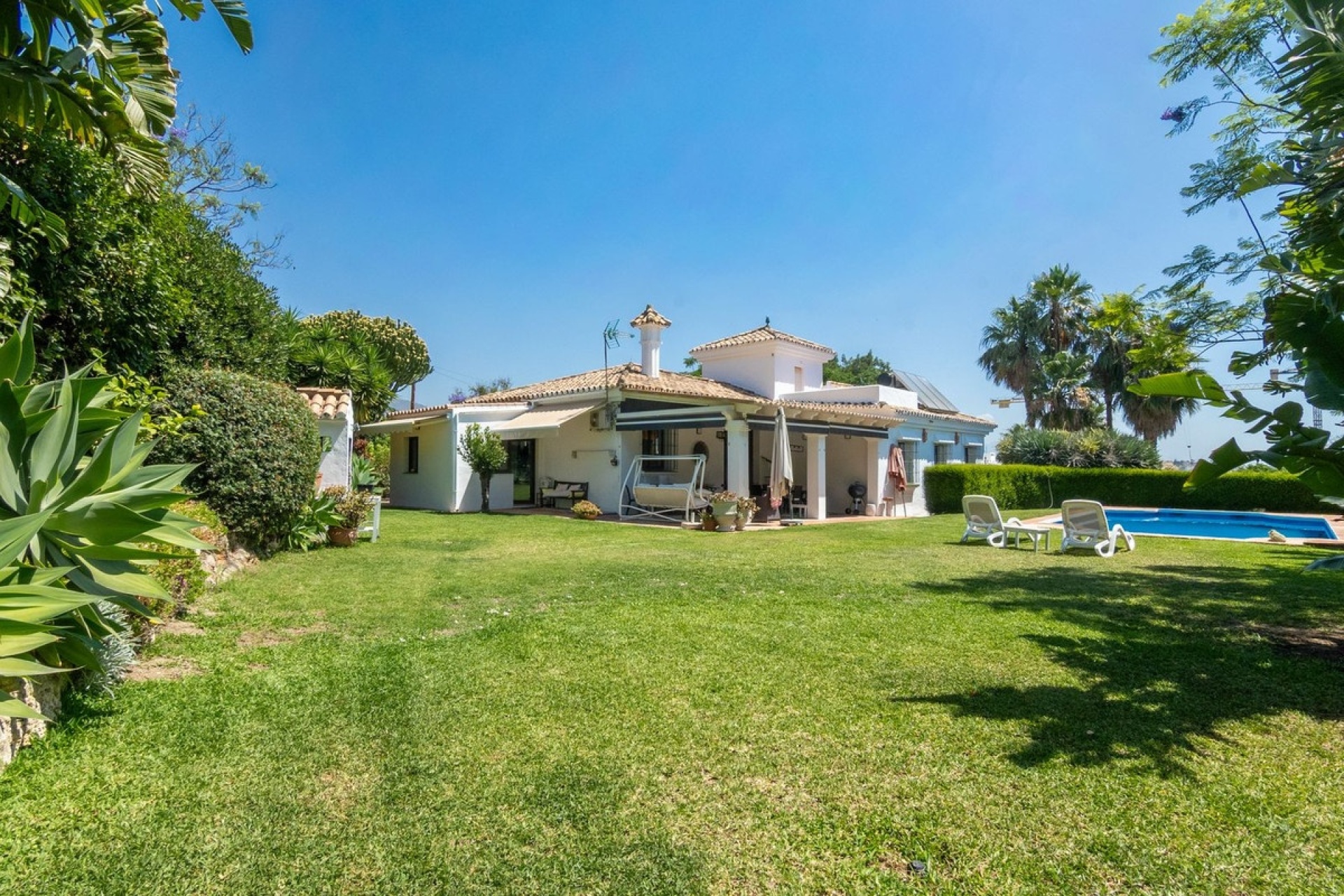 Rynek wtórny - Villa - Estepona - Estepona Centro