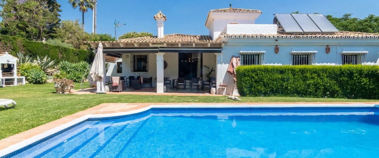 Rynek wtórny - Villa - Estepona - Estepona Centro