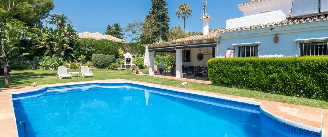 Rynek wtórny - Villa - Estepona - Estepona Centro
